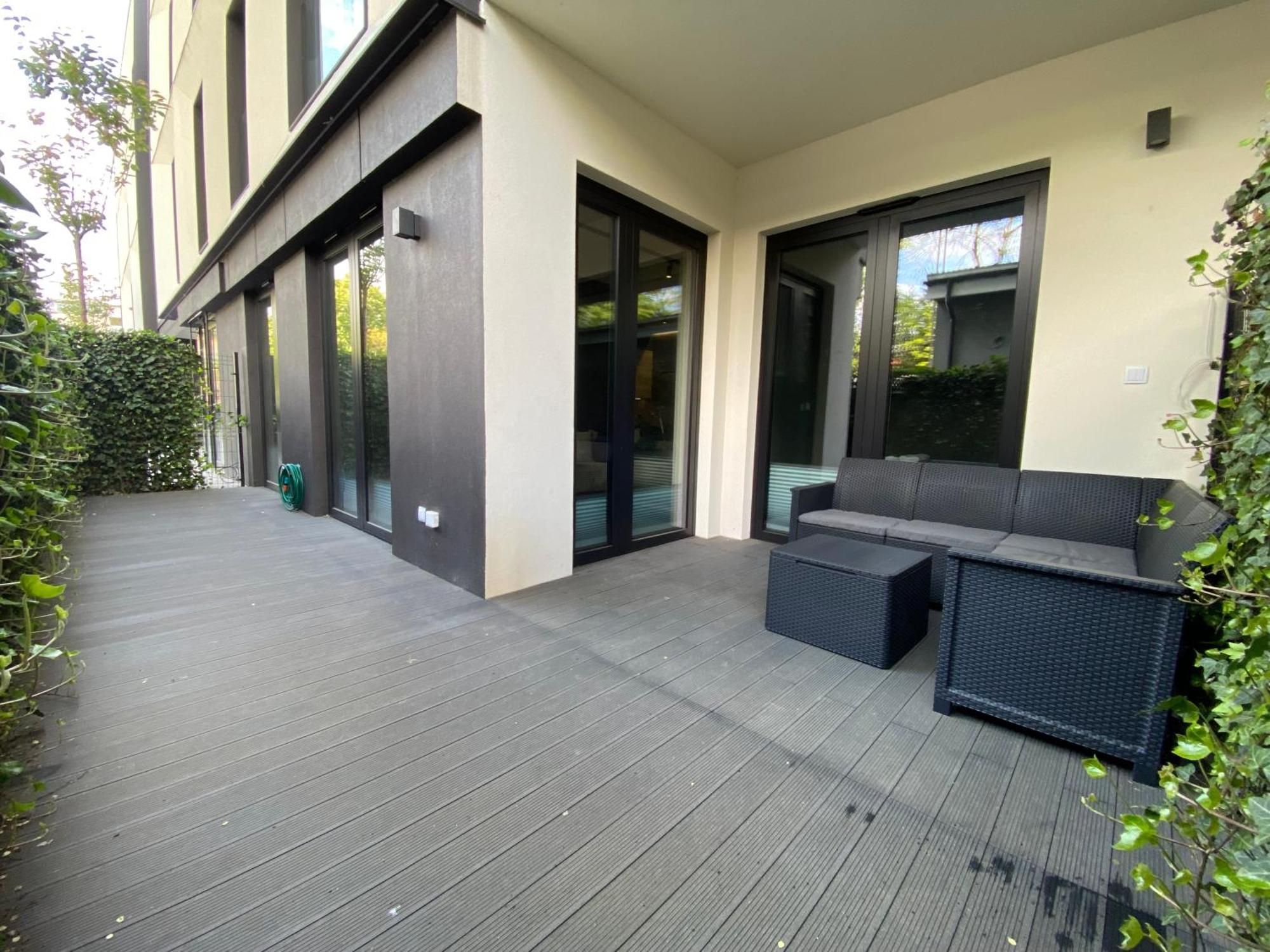 Industrial Vistula Apartment Free Parking & Gym Krakow Bagian luar foto